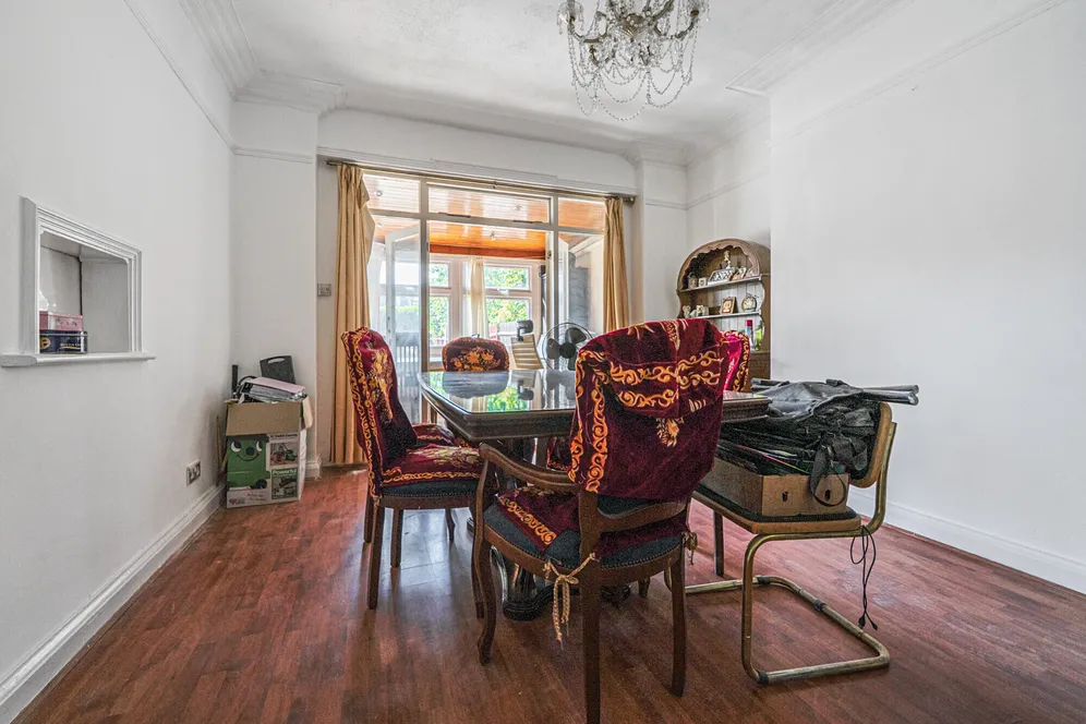 Chandos Avenue, Whetstone, N20 photo 2