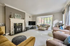 Quarry Lane, HENLEY-ON-THAMES, RG9 photo 3