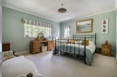 Quarry Lane, HENLEY-ON-THAMES, RG9 photo 16