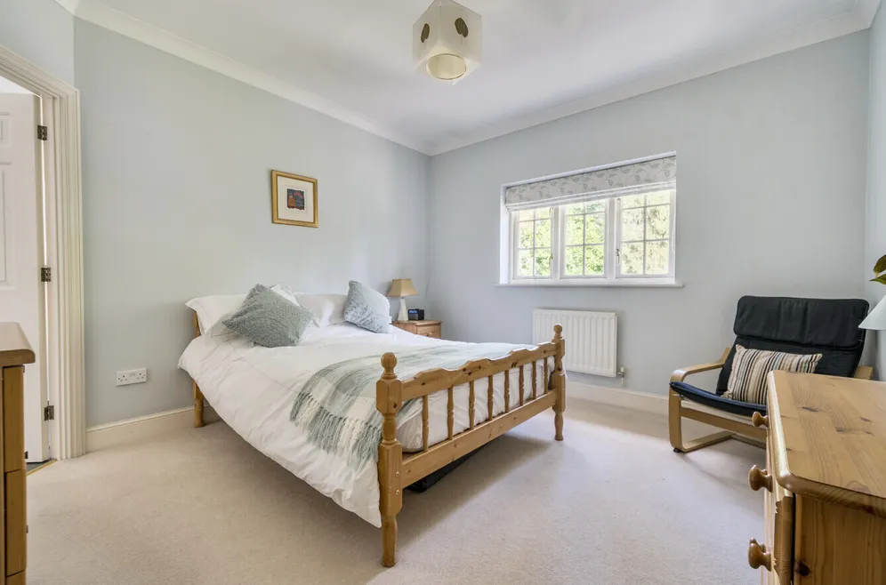 Quarry Lane, HENLEY-ON-THAMES, RG9 photo 20