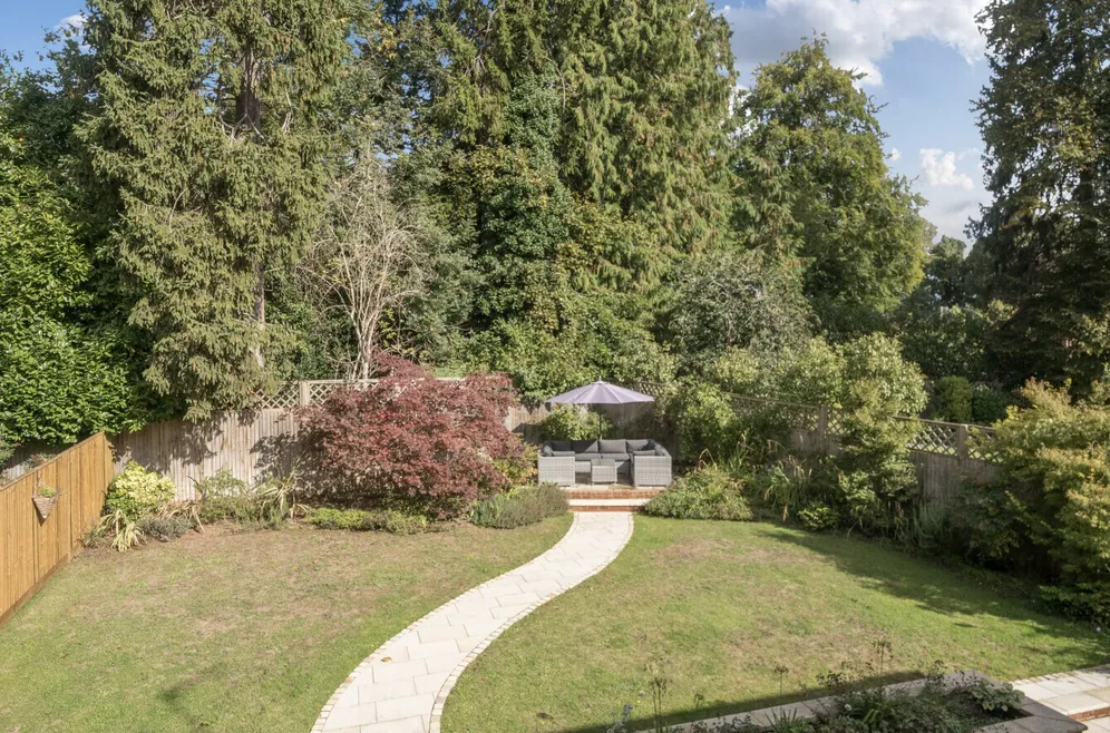 Quarry Lane, HENLEY-ON-THAMES, RG9 photo 27