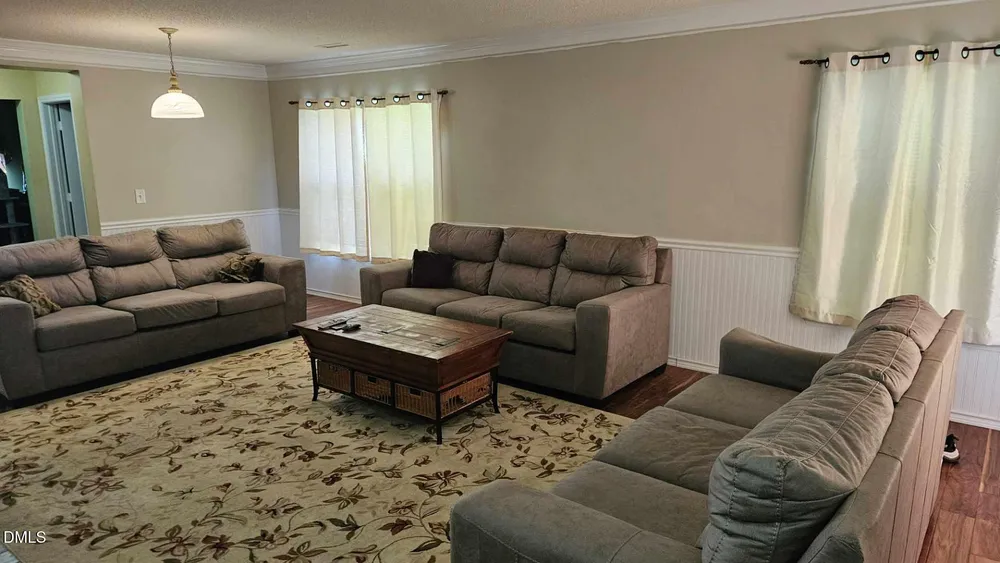100 Dockrail Ct, Garner, NC 27529