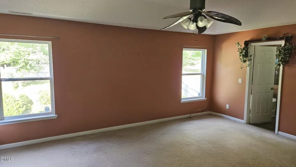 100 Dockrail Ct, Garner, NC 27529