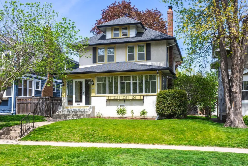 1315 Goodrich Ave, St Paul, MN 55105-2708