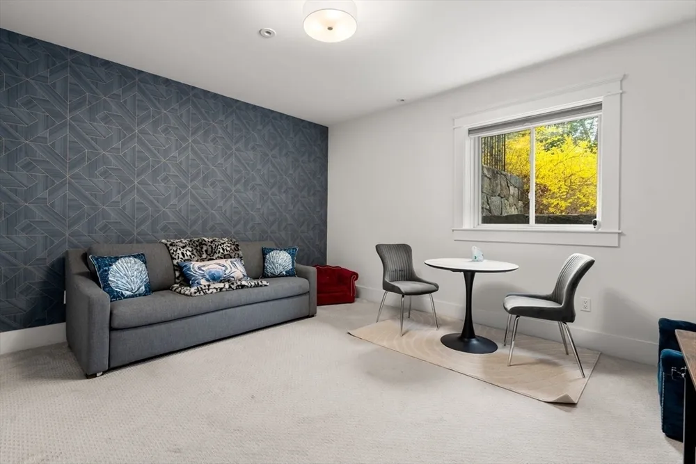 136 Beaumont Ave, Newton, MA 02460