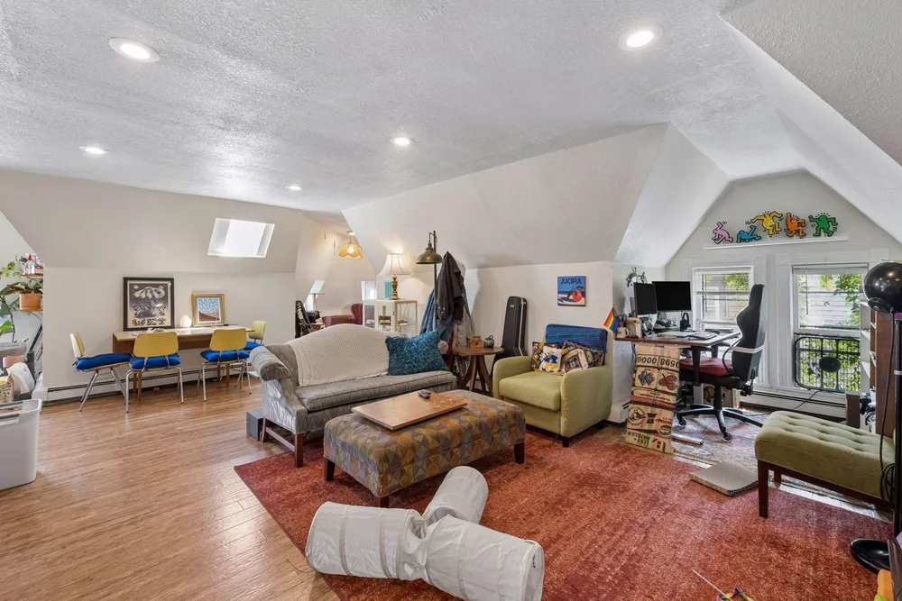 2700 Pillsbury Ave S, Minneapolis, MN 55408