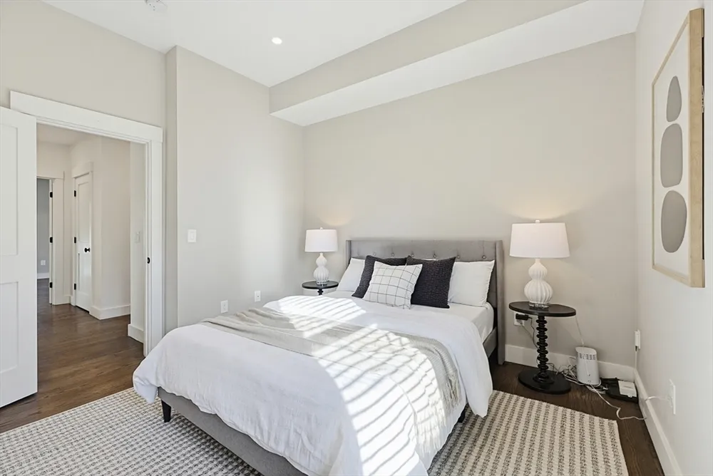 214 Waverley St, Belmont, MA 02478