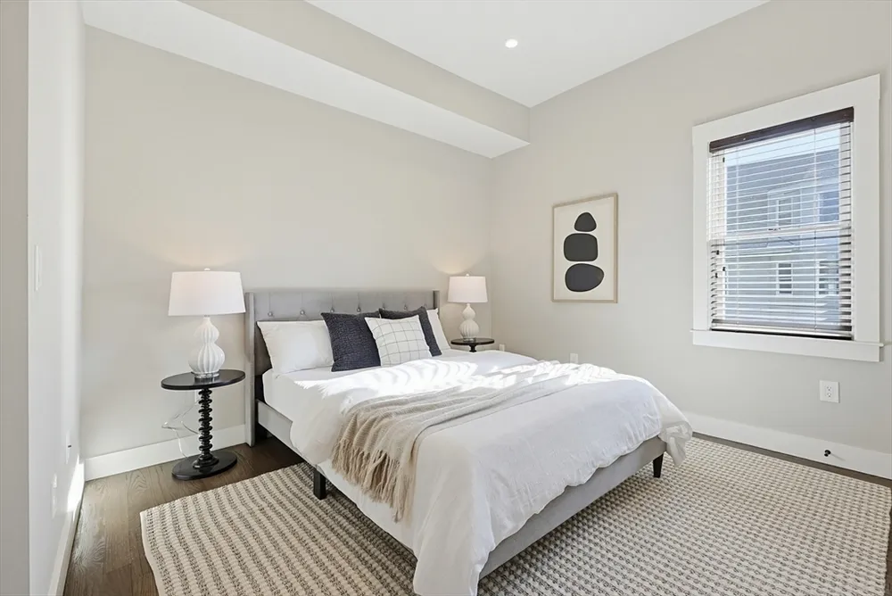 214 Waverley St, Belmont, MA 02478