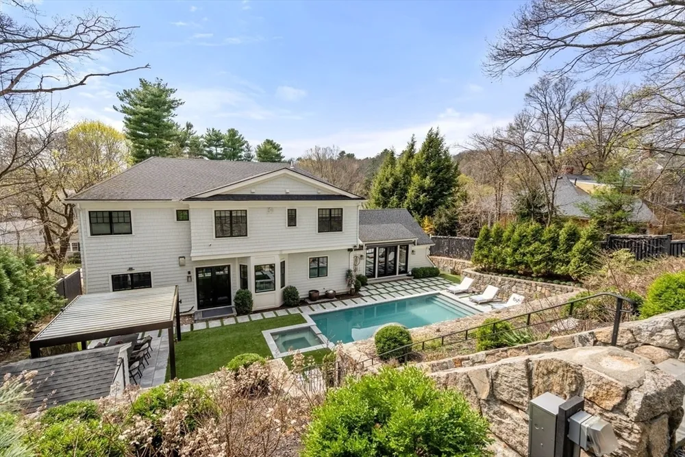 136 Beaumont Ave, Newton, MA 02460