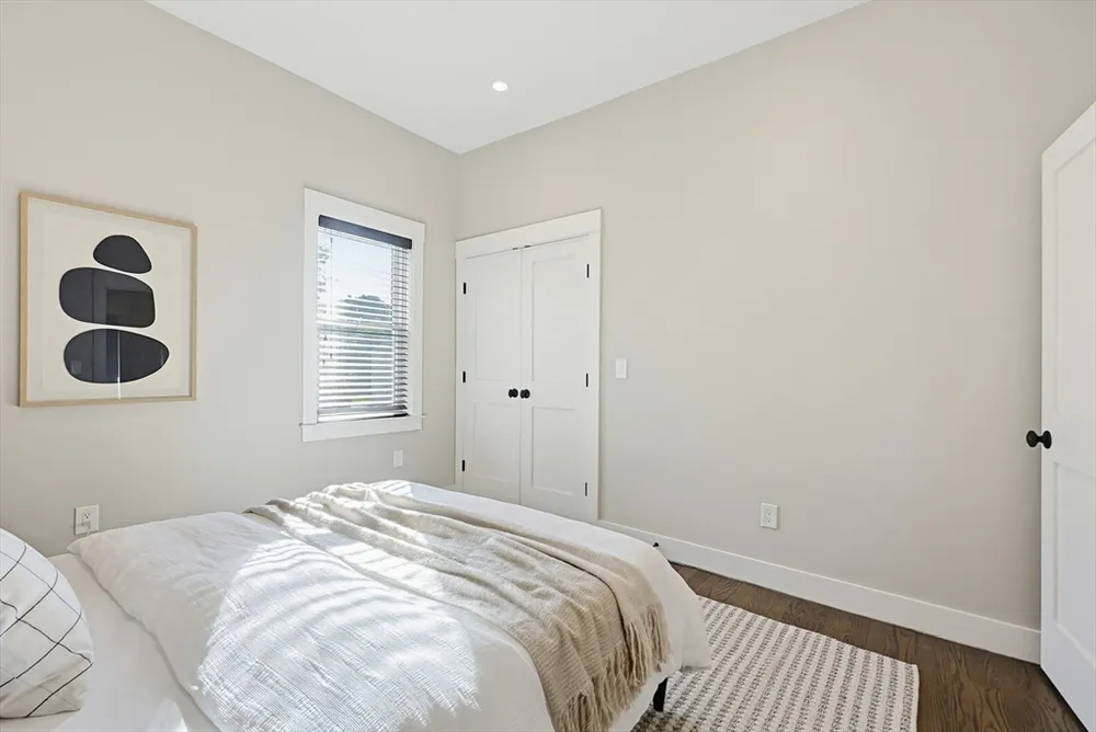 214 Waverley St, Belmont, MA 02478