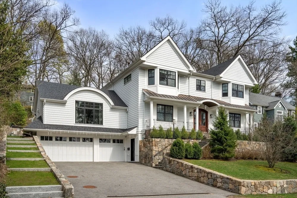 136 Beaumont Ave, Newton, MA 02460