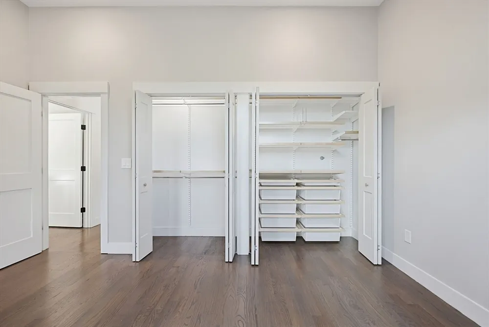 214 Waverley St, Belmont, MA 02478