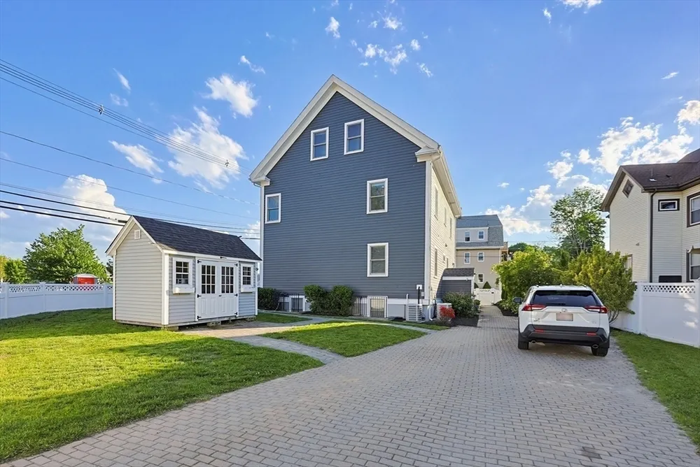 214 Waverley St, Belmont, MA 02478