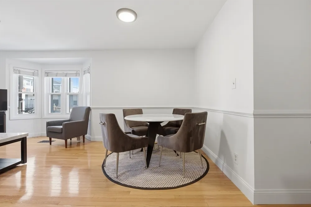 281 W 2nd St, Boston, MA 02127