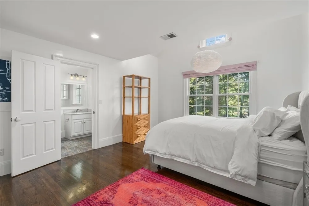 22 Plymouth Rd, Wellesley, MA 02481