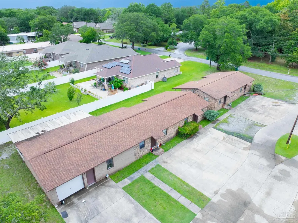 818 Lake Ave, Lake Worth Beach, FL 33460