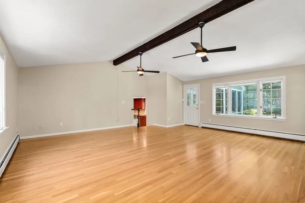 141 Westgate Rd, Wellesley Hills, MA 02481