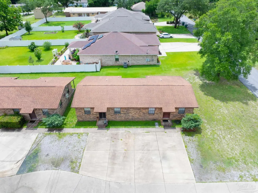 818 Lake Ave, Lake Worth Beach, FL 33460