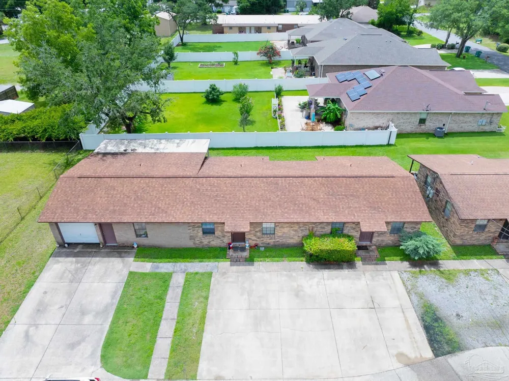 818 Lake Ave, Lake Worth Beach, FL 33460