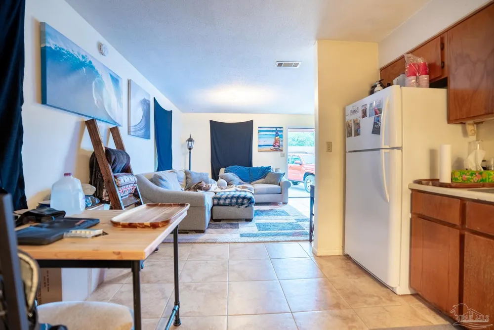 818 Lake Ave, Lake Worth Beach, FL 33460