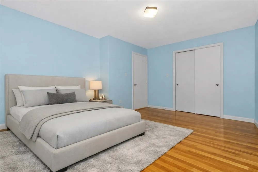 59 Saint Paul St, Brookline, MA 02446