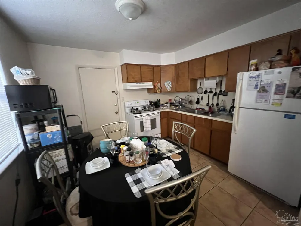 818 Lake Ave, Lake Worth Beach, FL 33460