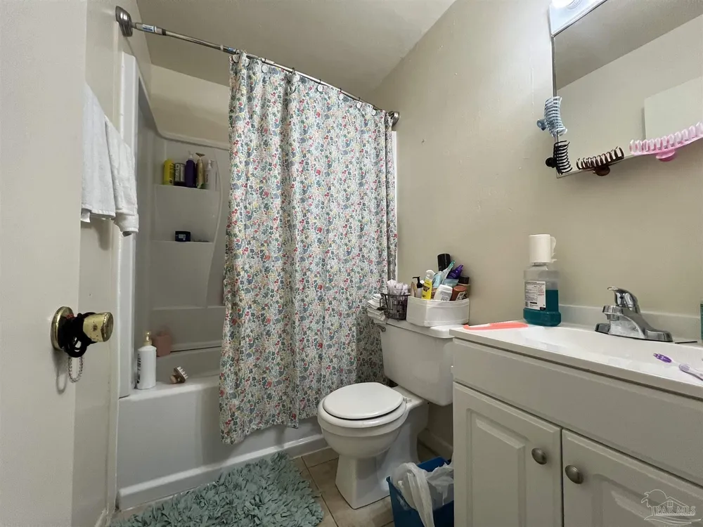 818 Lake Ave, Lake Worth Beach, FL 33460