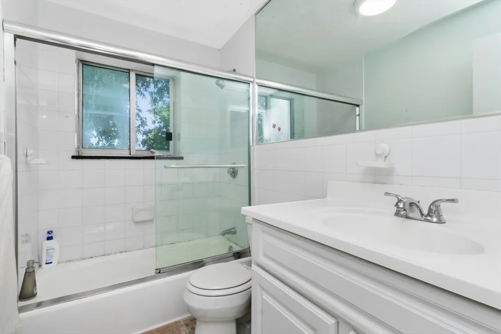 59 Saint Paul St, Brookline, MA 02446