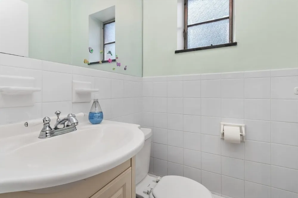 59 Saint Paul St, Brookline, MA 02446