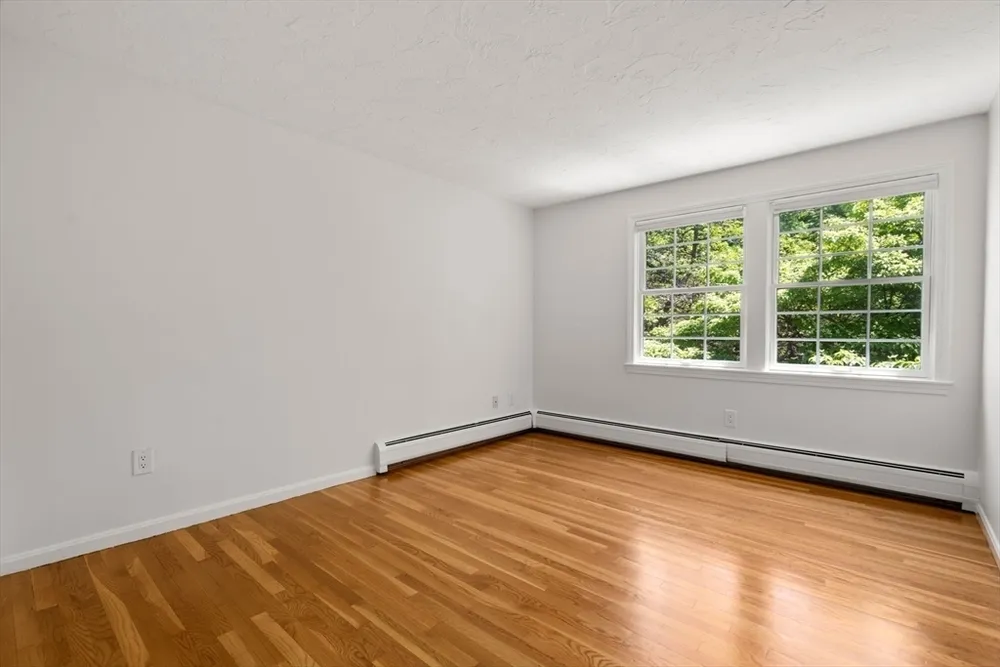 141 Westgate Rd, Wellesley Hills, MA 02481