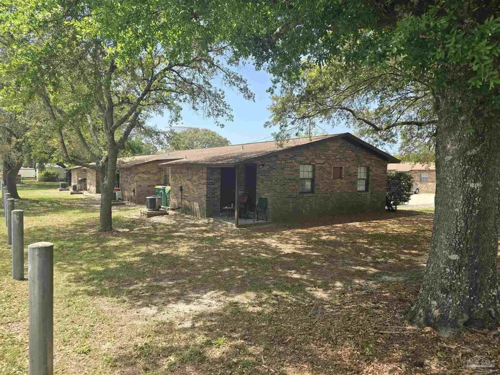 818 Lake Ave, Lake Worth Beach, FL 33460