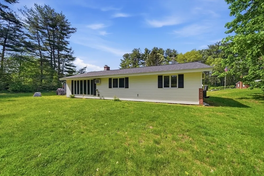 20 Wildes Rd, Chelmsford, MA 01824