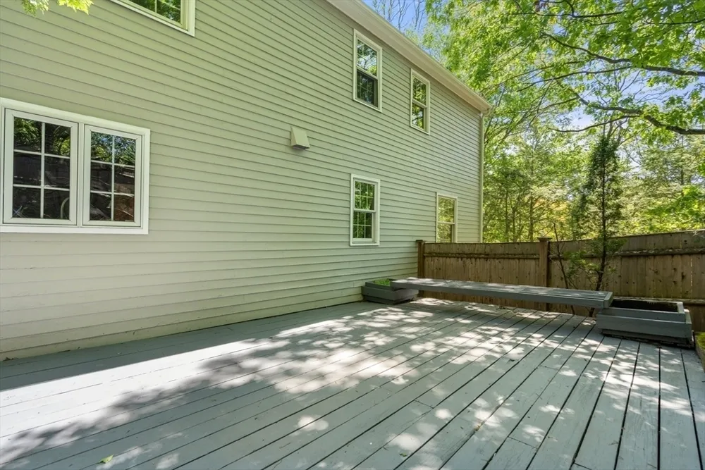 141 Westgate Rd, Wellesley Hills, MA 02481
