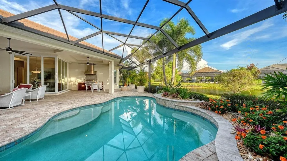 16524 Kendleshire Terrace, Lakewood Ranch, FL 34202