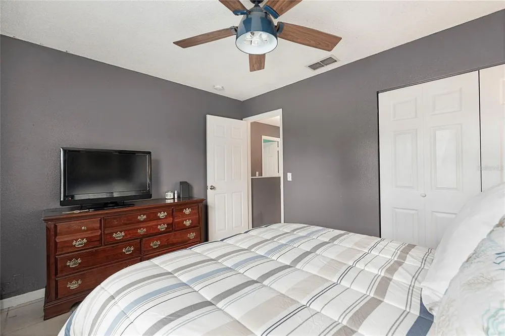 7067 Jarvis Rd, Sarasota, FL 34241
