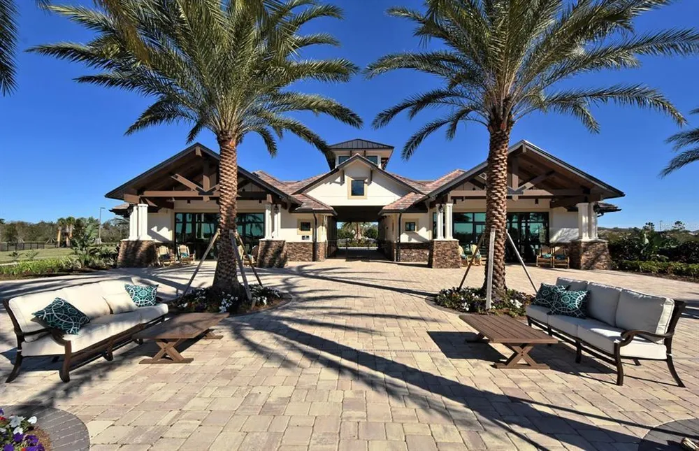 16524 Kendleshire Terrace, Lakewood Ranch, FL 34202