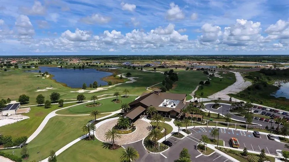 16524 Kendleshire Terrace, Lakewood Ranch, FL 34202
