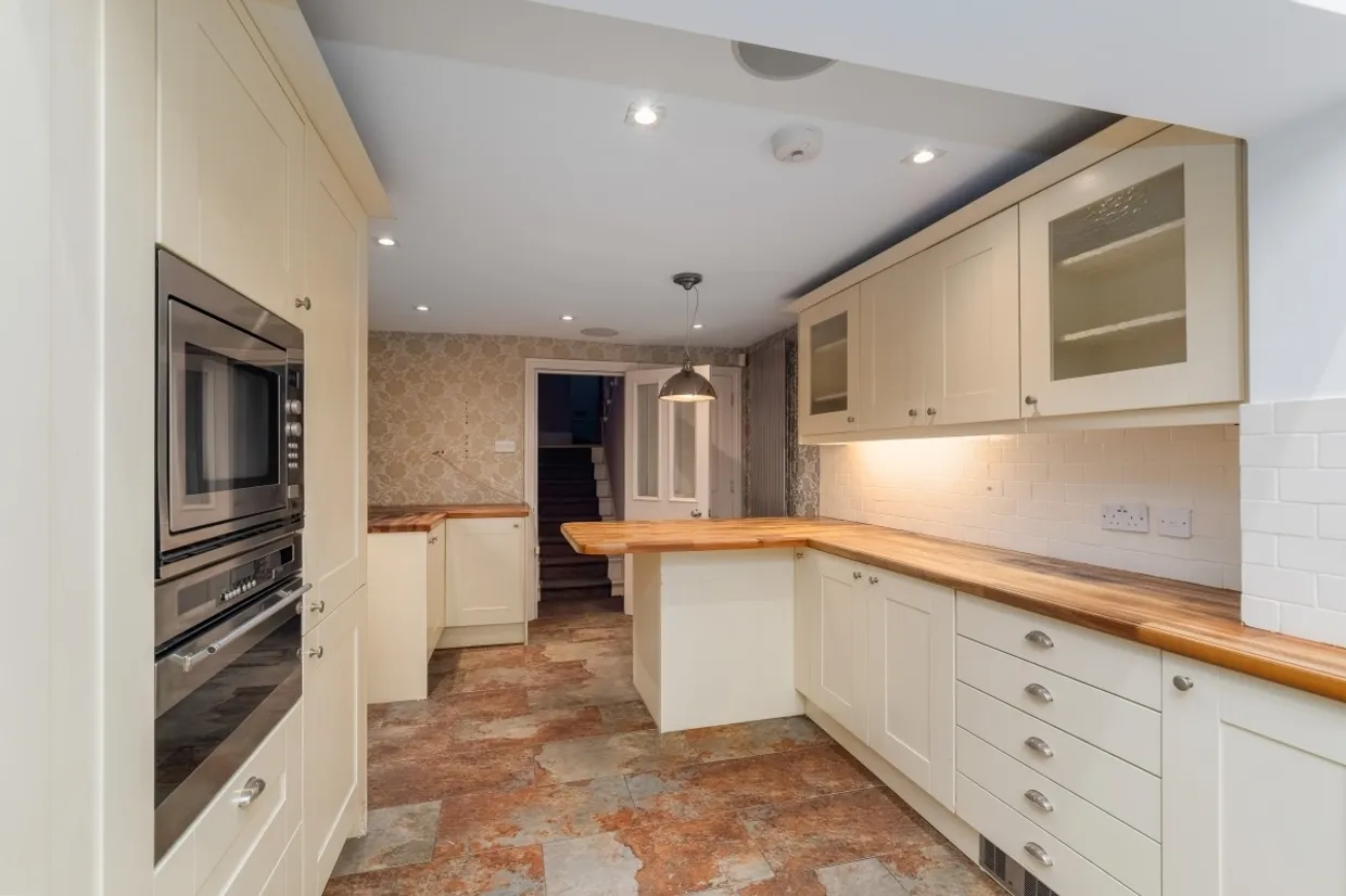 Dinsdale Road London SE3 photo 7