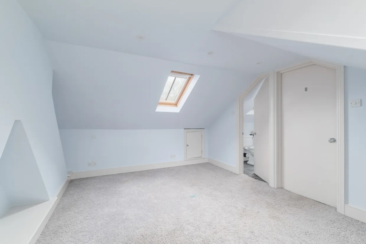 Dinsdale Road London SE3 photo 16