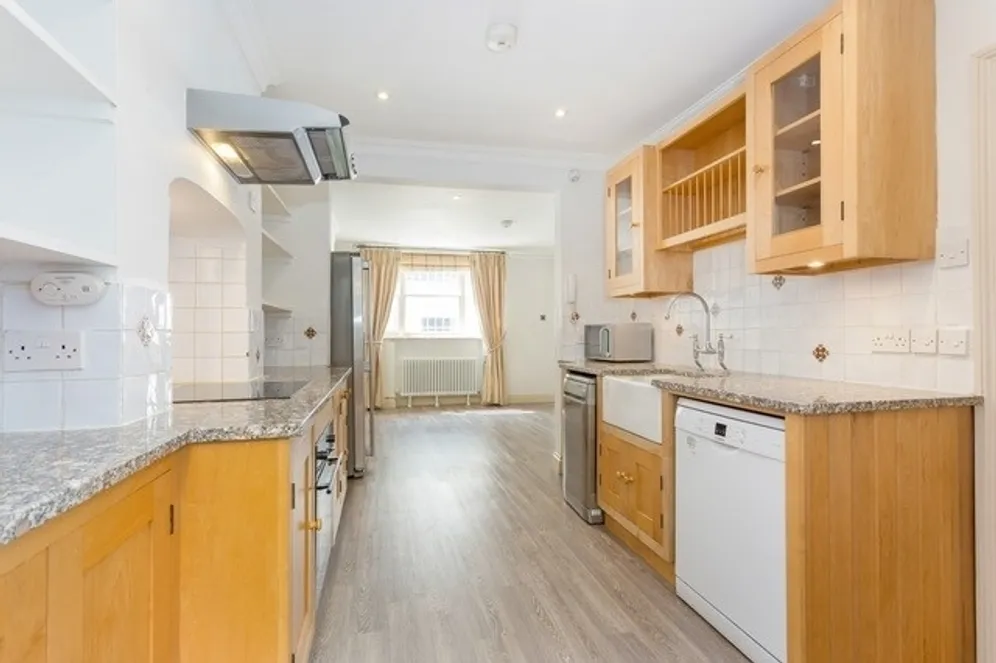 Westmoreland Terrace, SW1V photo 7