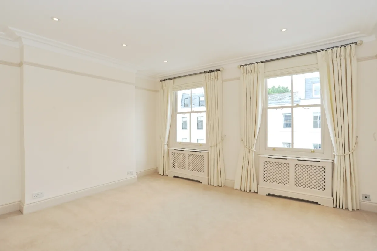 Westmoreland Terrace, SW1V photo 16