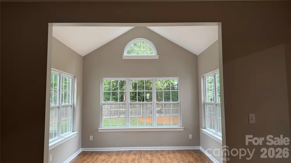 11234 Huntington Meadow Ln, Charlotte, NC 28273