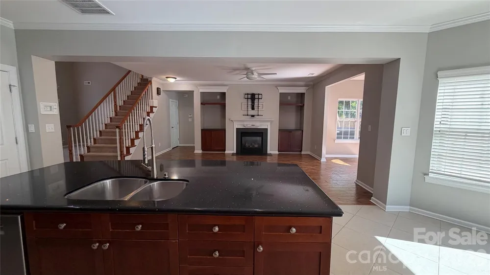 11234 Huntington Meadow Ln, Charlotte, NC 28273