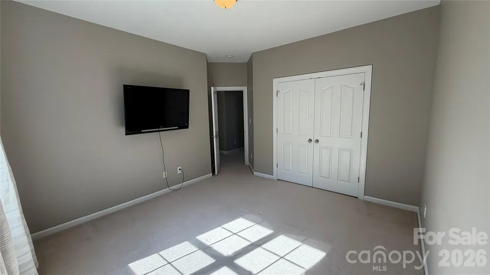 11234 Huntington Meadow Ln, Charlotte, NC 28273