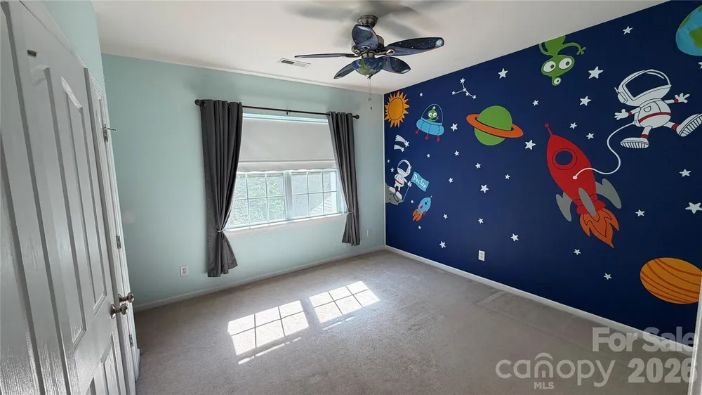 11234 Huntington Meadow Ln, Charlotte, NC 28273