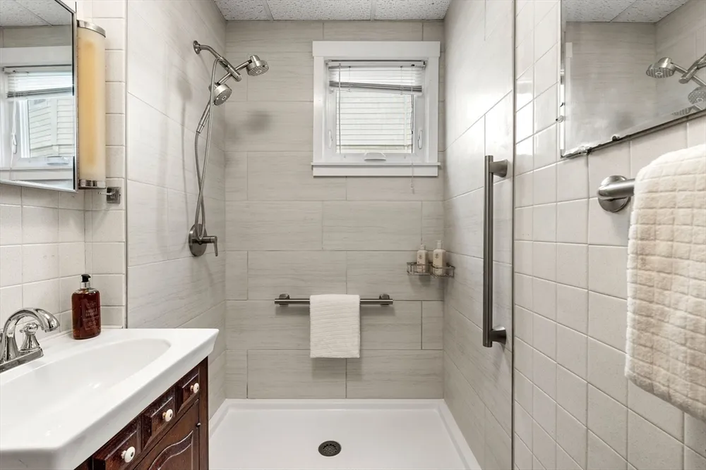 115 Beech St, Belmont, MA 02478