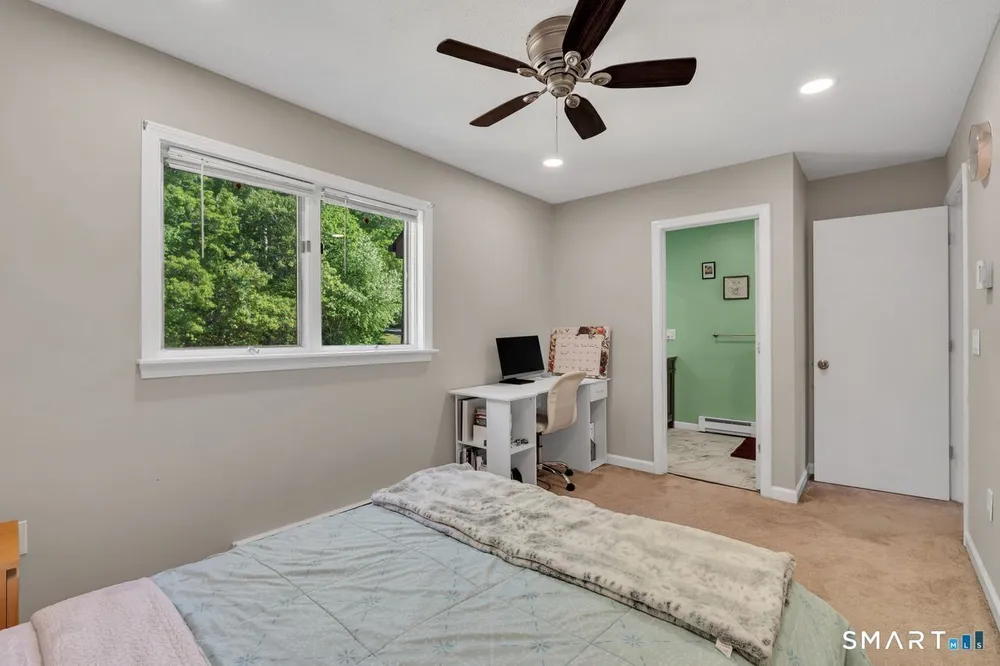 97 WEST MAIN STREET, East Lyme, CT 06357