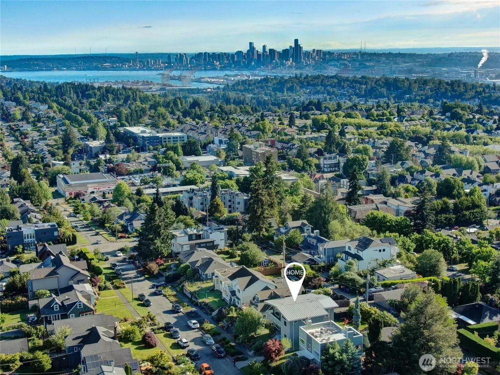 6738 36th Ave SW, Seattle, WA 98126