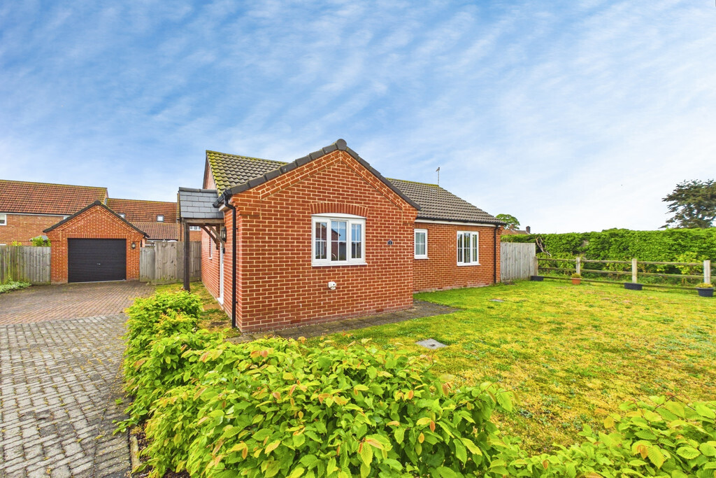 Blacksmiths Gardens, Thurlton Image 1