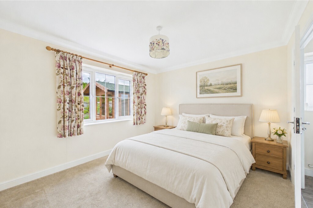 Blacksmiths Gardens, Thurlton Image 7